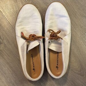 Manitobah Women’s Modern Moccasins